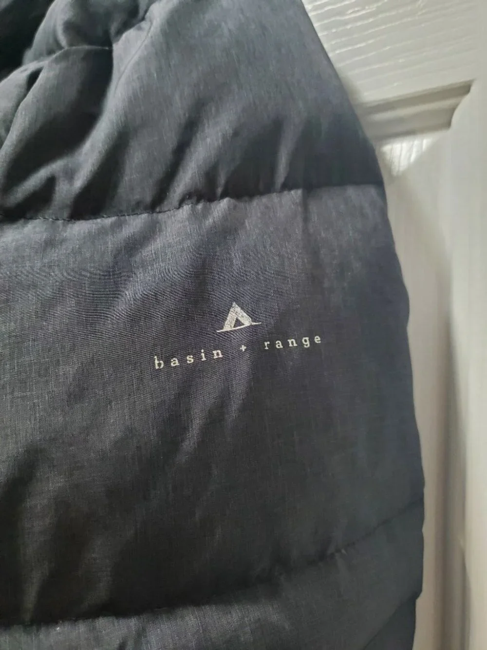 Basin + Range Evergreen Quilted Coat | Small - Picture 7 of 8